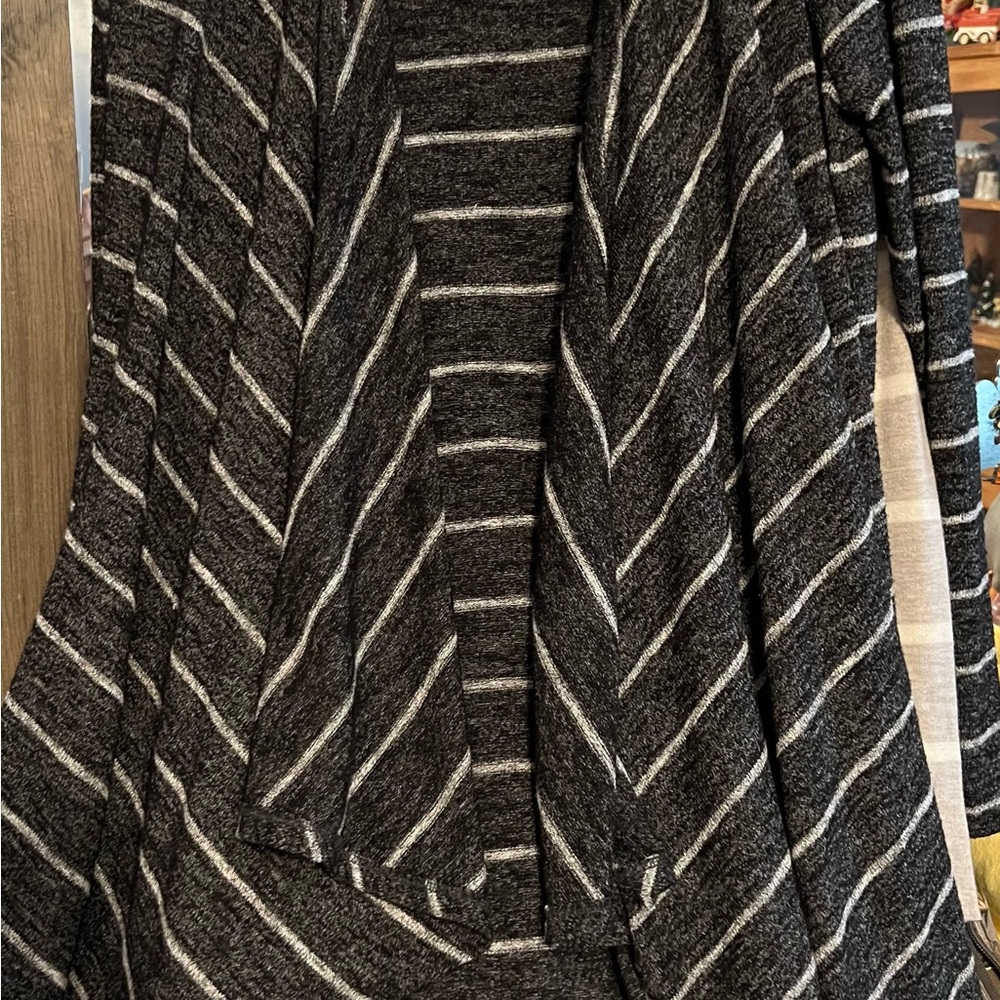 American Eagle Outfitters Black and White Striped Open Cardigan